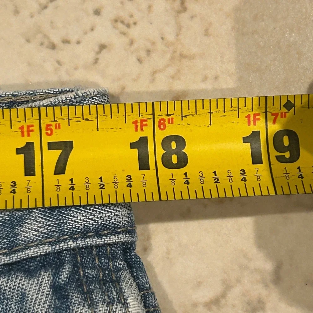 Wrangler measurements waist